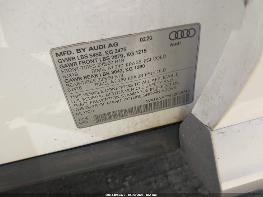 2020 Audi Q5 VIN WA1ANAFY8L2069742 IAAI salvage auction — FRONT END, Salvage (Massachusetts), sold $925 on 2026-07-28 (photo 9)