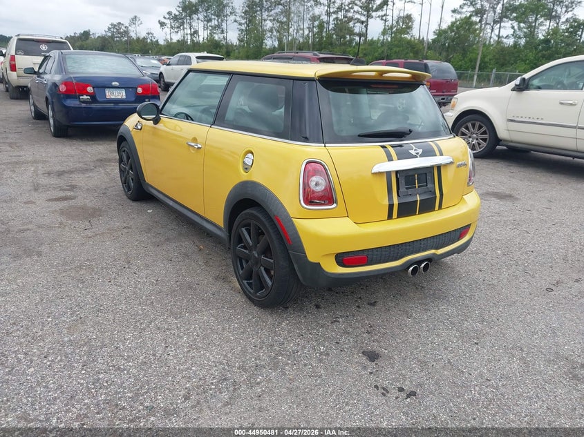 2007 Mini Cooper VIN WMWMF73557TL88560 IAAI salvage auction — FRONT END, Clear (Florida), sold $25 on 2026-07-14 (photo 3)