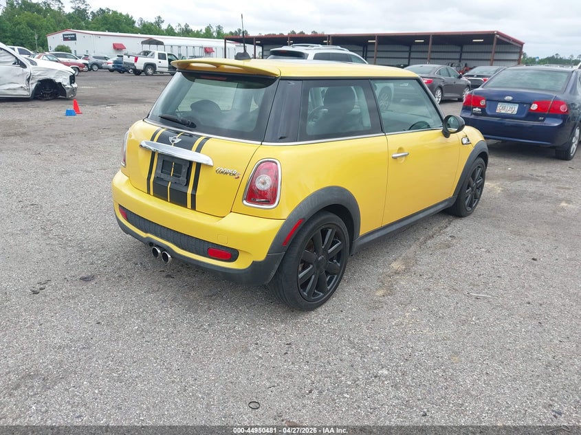 2007 Mini Cooper VIN WMWMF73557TL88560 IAAI salvage auction — FRONT END, Clear (Florida), sold $25 on 2026-07-14 (photo 4)