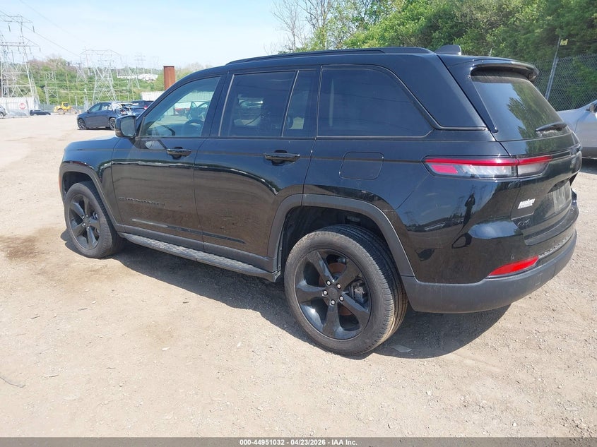 2023 Jeep Grand cherokee VIN 1C4RJHBG5PC659259 IAAI salvage auction — UNKNOWN, Salvage (Pennsylvania), sold $16,100 on 2026-08-21 (photo 3)