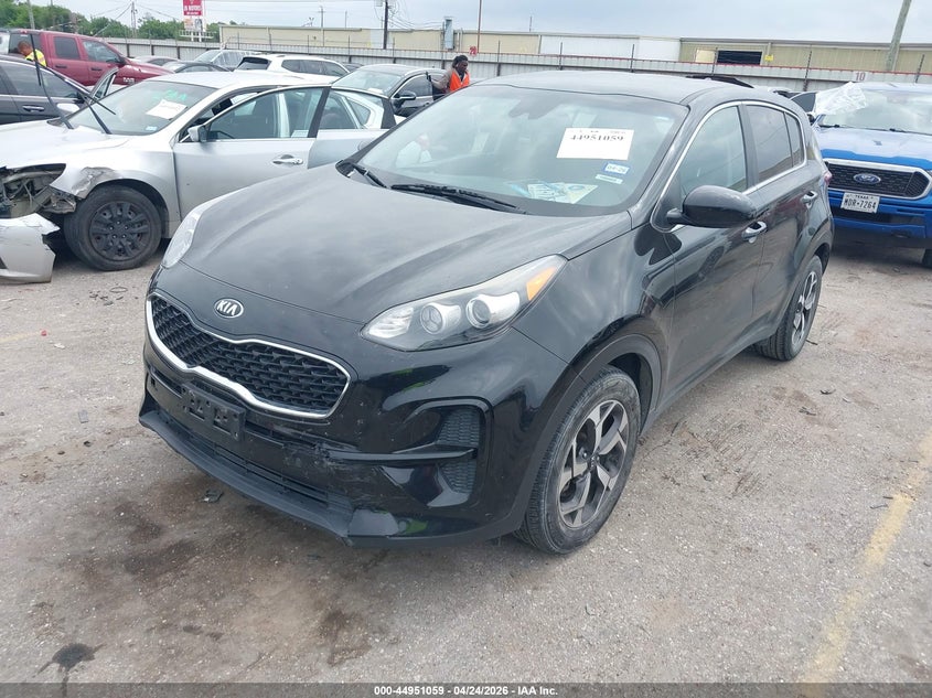 2021 Kia Sportage VIN KNDPM3AC2M7917144 IAAI salvage auction — EXTERIOR BURN, Original (Texas), sold $2,850 on 2026-07-15 (photo 2)