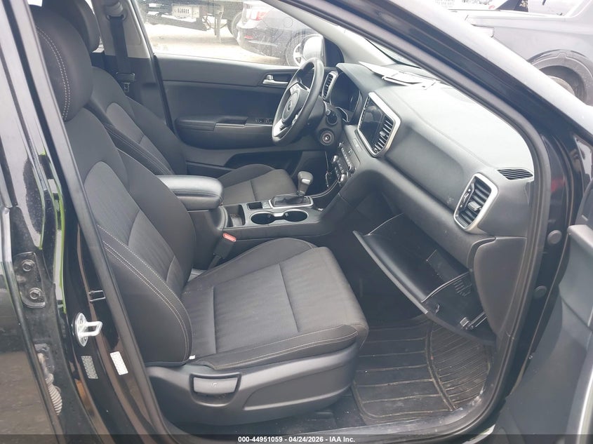 2021 Kia Sportage VIN KNDPM3AC2M7917144 IAAI salvage auction — EXTERIOR BURN, Original (Texas), sold $2,850 on 2026-07-15 (photo 5)