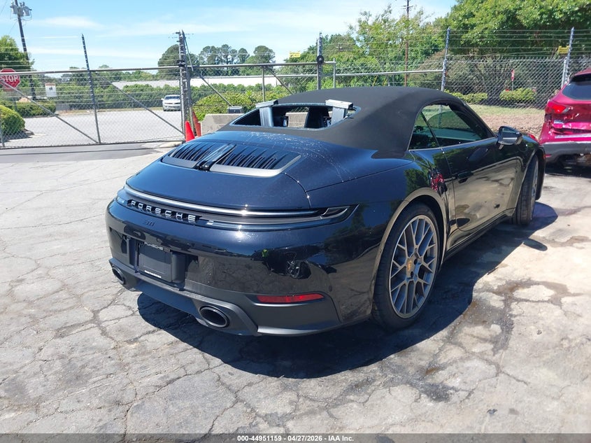 2025 Porsche 911 VIN WP0CA2A95SS236671 IAAI salvage auction — LEFT FRONT, Salvage Title, sold $25,250 on 2026-07-30 (photo 4)