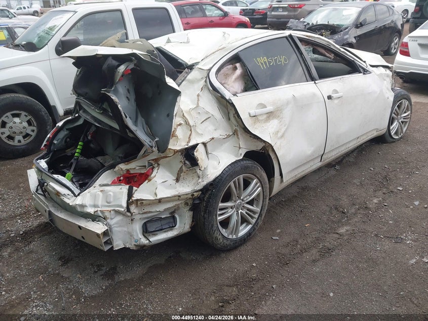 2015 Infiniti Q40 VIN JN1CV6AR2FM523250 IAAI salvage auction — ROLLOVER, Salvage (Indiana), sold $25 on 2026-07-22 (photo 4)