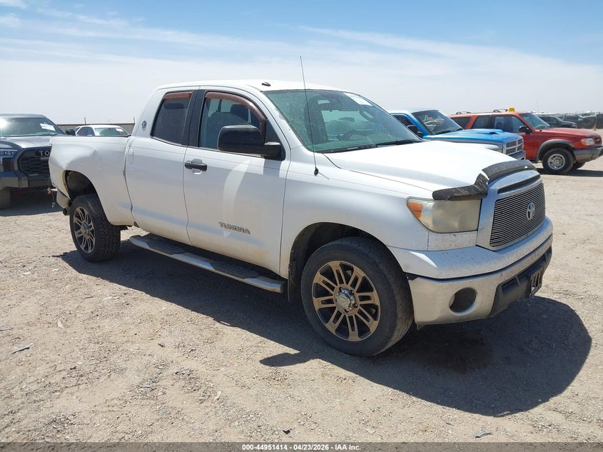 2013 Toyota Tundra VIN 5TFRM5F13DX063955 IAAI salvage auction — REAR END, Salvage (Texas), sold $2,100 on 2026-07-29 (photo 1)