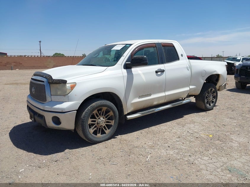 2013 Toyota Tundra VIN 5TFRM5F13DX063955 IAAI salvage auction — REAR END, Salvage (Texas), sold $2,100 on 2026-07-29 (photo 2)