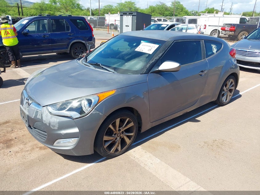2017 Hyundai Veloster VIN KMHTC6AD9HU305618 IAAI salvage auction — WATER/FLOOD, Salvage (Hawaii), sold $100 on 2026-07-28 (photo 2)
