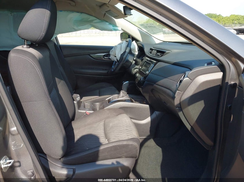 2020 Nissan Rogue VIN JN8AT2MT4LW002917 IAAI salvage auction — LEFT FRONT, Salvage Title, sold $1,350 on 2026-07-22 (photo 5)