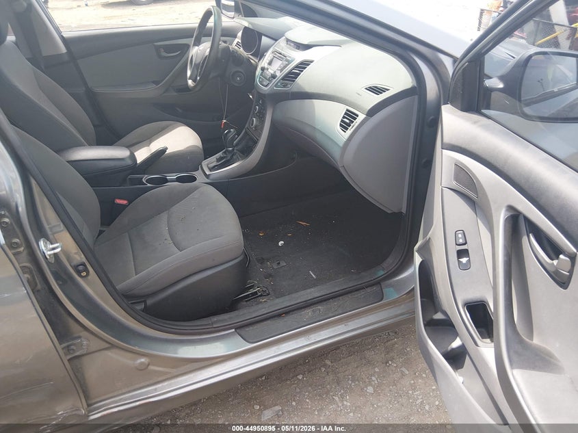 2016 Hyundai Elantra VIN KMHDH4AE9GU582593 IAAI salvage auction — FRONT & REAR, Salvage (Tennessee), sold $325 on 2026-07-23 (photo 5)