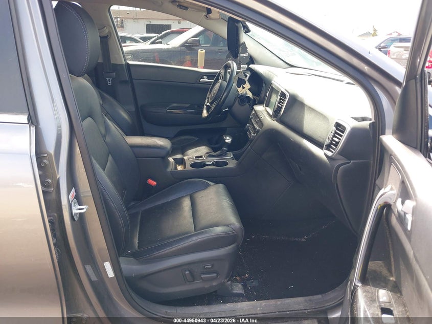 2019 Kia Sportage VIN KNDPRCA68K7559380 IAAI salvage auction — RIGHT FRONT, Salvage Title, sold $2,750 on 2026-07-15 (photo 5)