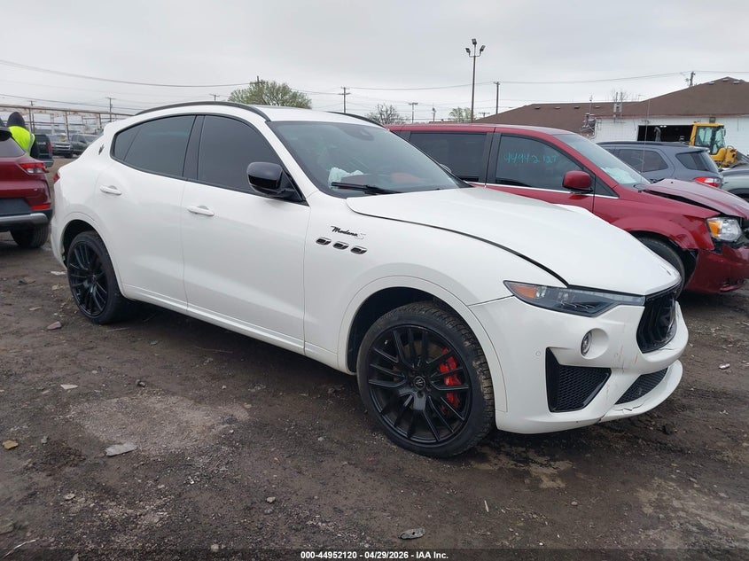 2022 Maserati Levante VIN ZN661ZUM1NX403040 IAAI salvage auction — LEFT FRONT, Mv-907A (New York), sold $14,000 on 2026-08-07 (photo 1)