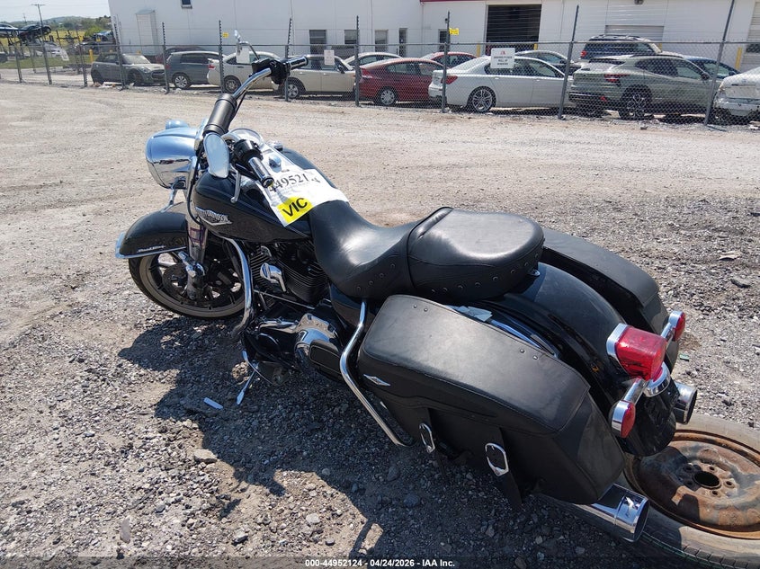 2015 Harley-davidson Road king VIN 1HD1FBM13FB699203 IAAI salvage auction — LEFT SIDE, Salvage Title, sold $3,750 on 2026-07-07 (photo 3)