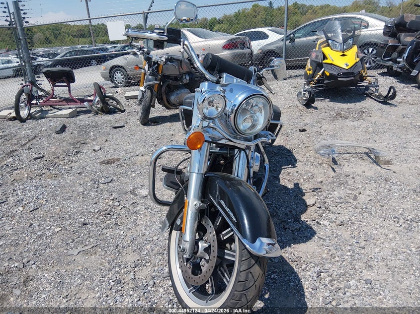 2015 Harley-davidson Road king VIN 1HD1FBM13FB699203 IAAI salvage auction — LEFT SIDE, Salvage Title, sold $3,750 on 2026-07-07 (photo 5)