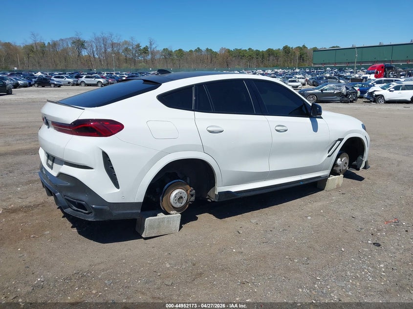 2022 BMW X6 VIN 5UXCY6C00N9L55031 IAAI salvage auction — VANDALISM, Salvage Title, sold $31,000 on 2026-07-24 (photo 4)
