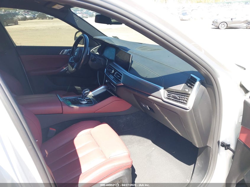 2022 BMW X6 VIN 5UXCY6C00N9L55031 IAAI salvage auction — VANDALISM, Salvage Title, sold $31,000 on 2026-07-24 (photo 5)