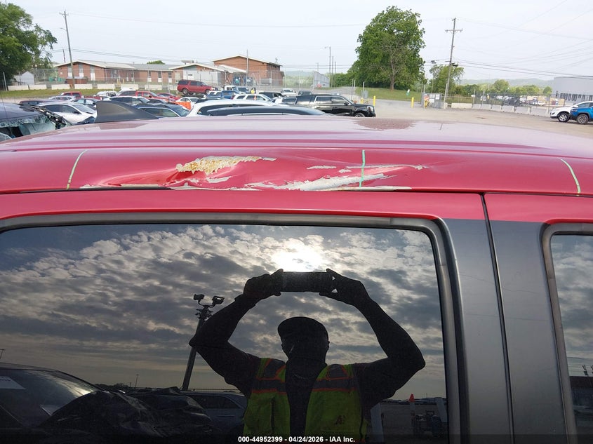 2019 Toyota Tacoma VIN 3TMCZ5AN3KM213695 IAAI salvage auction — ROOF, Salvage Title, sold $16,500 on 2026-07-05 (photo 6)