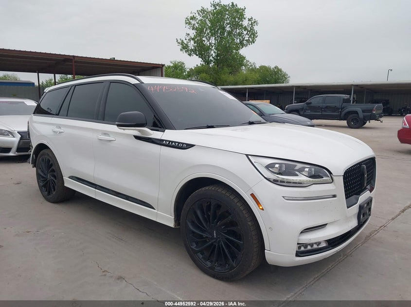 2024 Lincoln Aviator VIN 5LM5J9XCXRGL05381 IAAI salvage auction — REAR END, Original (Texas), sold $27,525 on 2026-07-29 (photo 1)