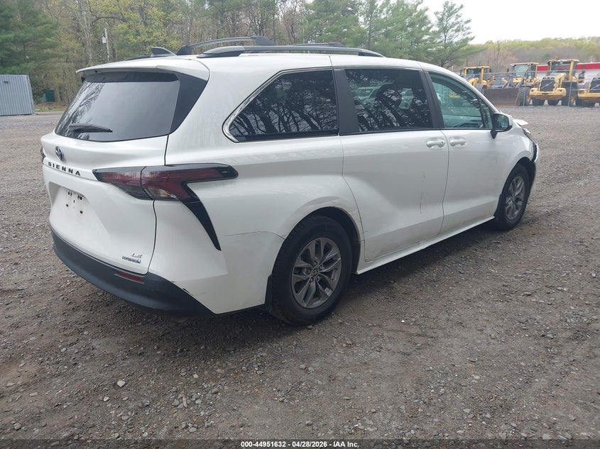 2023 Toyota Sienna VIN 5TDKRKEC0PS143843 IAAI salvage auction — FRONT END, Wait Title, sold $13,300 on 2026-07-08 (photo 4)