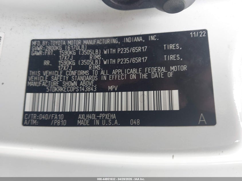 2023 Toyota Sienna VIN 5TDKRKEC0PS143843 IAAI salvage auction — FRONT END, Wait Title, sold $13,300 on 2026-07-08 (photo 9)