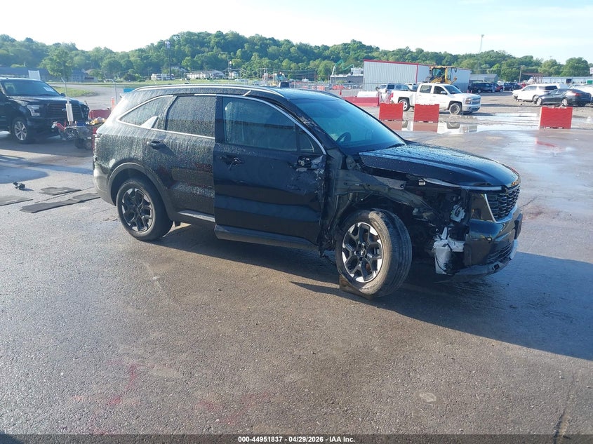 2025 Kia Sorento VIN 5XYRL4JC7SG323750 IAAI salvage auction — RIGHT SIDE, Salvage (Illinois), sold $9,200 on 2026-07-28 (photo 1)
