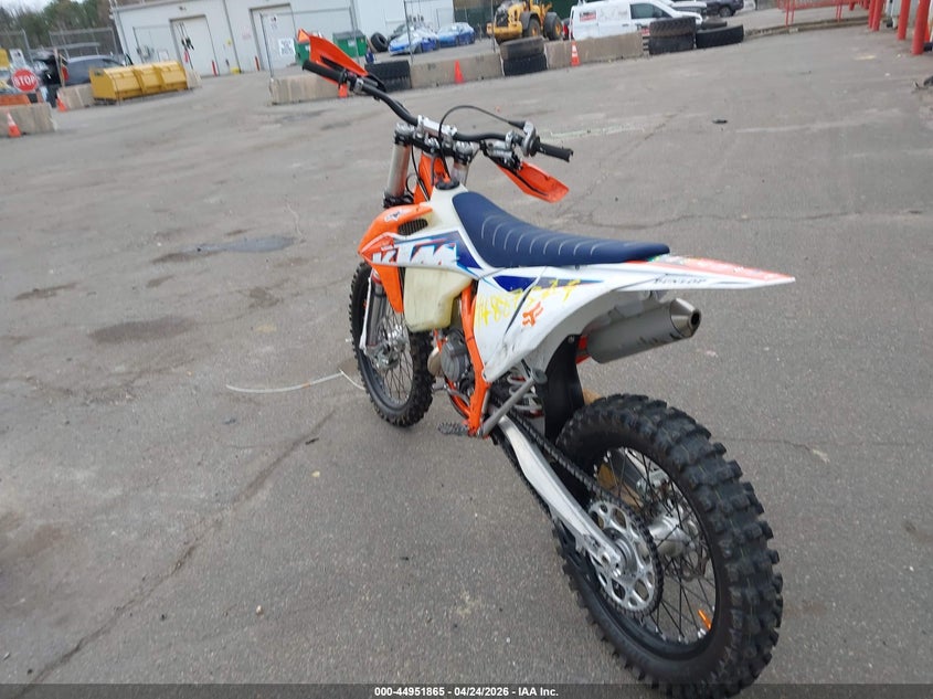 2022 Ktm 125 VIN VBKXCH236NM166324 IAAI salvage auction — FRONT END, Bill Of Sale (New York), sold $2,300 on 2026-07-07 (photo 3)