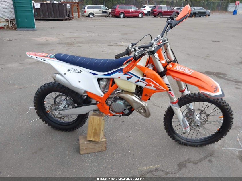 2022 Ktm 125 VIN VBKXCH236NM166324 IAAI salvage auction — FRONT END, Bill Of Sale (New York), sold $2,300 on 2026-07-07 (photo 8)