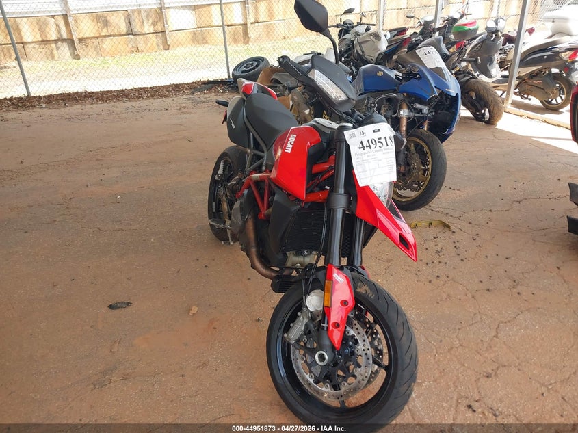 2025 Ducati Hypermotard VIN ZDMBAJDT4SB009974 IAAI salvage auction — ENGINE BURN, Salvage Title, sold $5,500 on 2026-08-04 (photo 1)