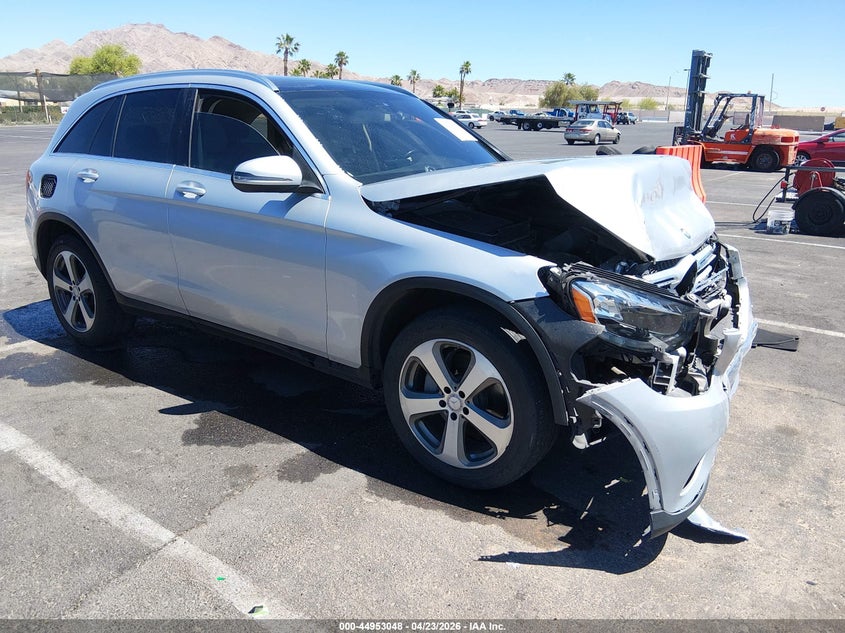 2017 Mercedes-benz Glc VIN WDC0G4JB3HF138573 IAAI salvage auction — FRONT END, Wait Title, sold $1,800 on 2026-07-24 (photo 1)