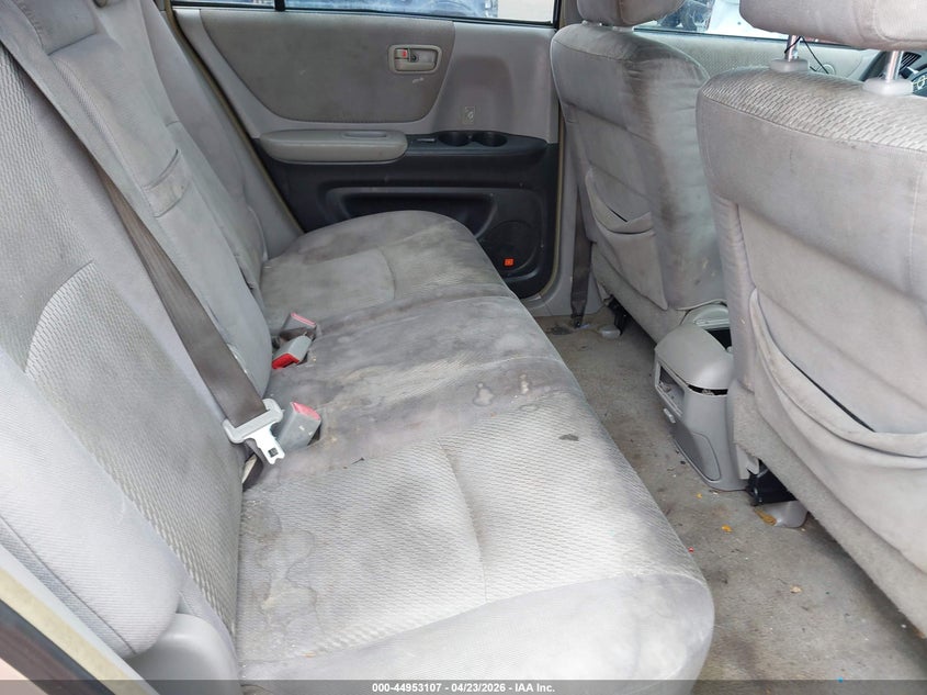 2006 Toyota Highlander VIN JTEGP21A460093865 IAAI salvage auction — NORMAL WEAR, Clear (Florida), sold $975 on 2026-07-13 (photo 8)