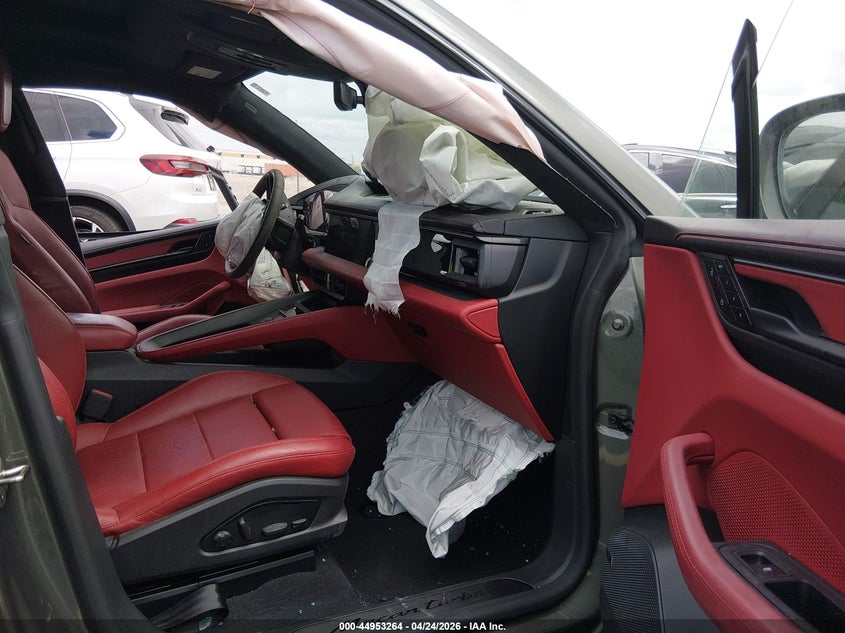 2024 Porsche Macan VIN WP1AC2XA5RL200529 IAAI salvage auction — LEFT SIDE, Certificate Of Destruction (Florida), sold $35,475 on 2026-07-23 (photo 5)