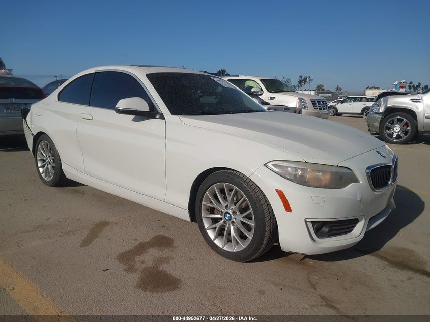 2014 BMW 2er VIN WBA1F5C50EVV98864 IAAI salvage auction — REAR END, Clear (Arkansas), sold $1,575 on 2026-08-12 (photo 1)