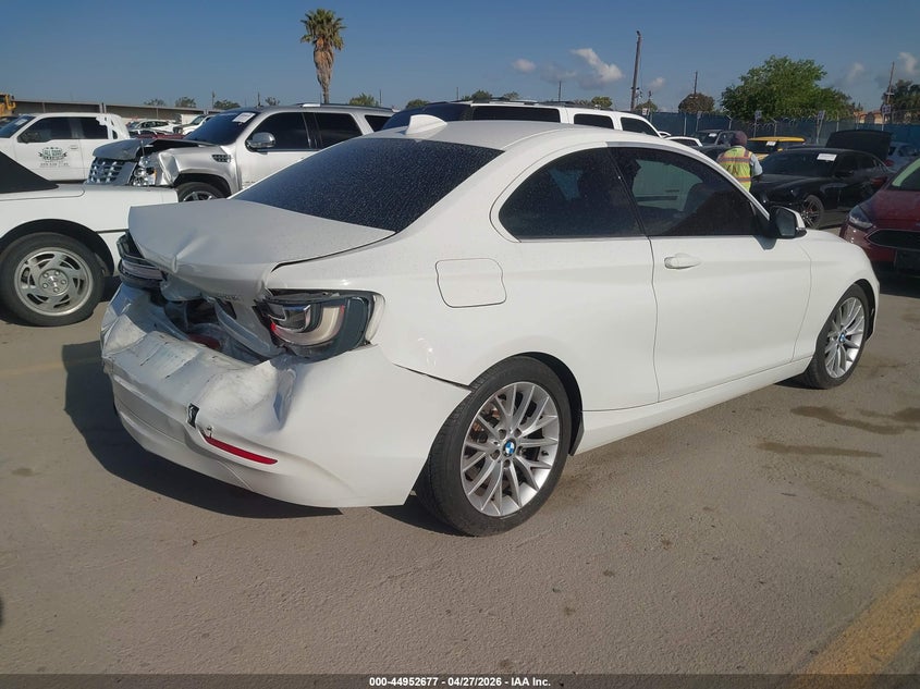2014 BMW 2er VIN WBA1F5C50EVV98864 IAAI salvage auction — REAR END, Clear (Arkansas), sold $1,575 on 2026-08-12 (photo 4)