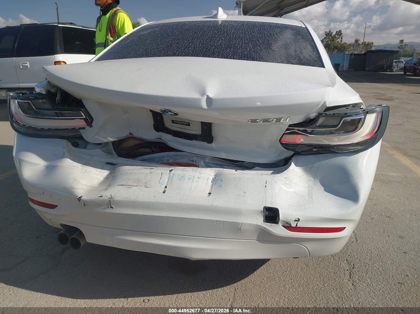 2014 BMW 2er VIN WBA1F5C50EVV98864 IAAI salvage auction — REAR END, Clear (Arkansas), sold $1,575 on 2026-08-12 (photo 6)