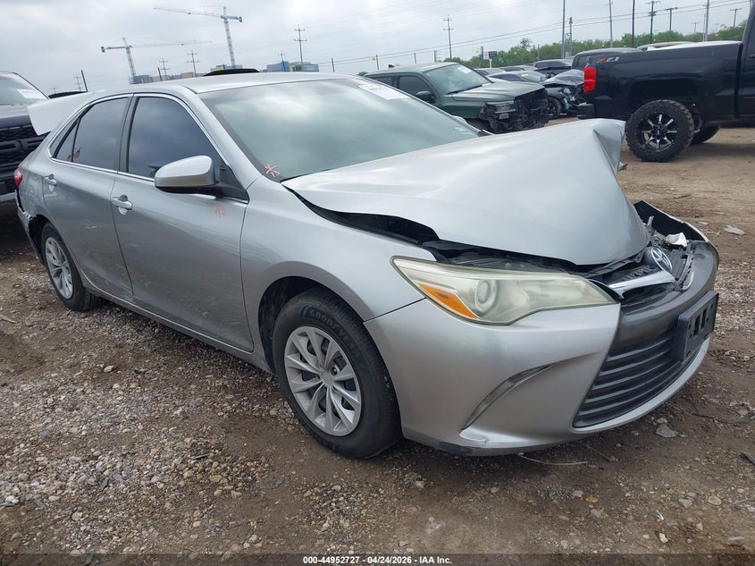 2015 Toyota Camry VIN 4T4BF1FK2FR479725 IAAI salvage auction — FRONT & REAR, Salvage Title, sold $2,100 on 2026-08-03 (photo 1)