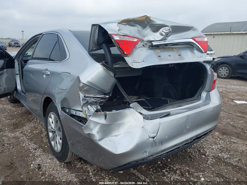 2015 Toyota Camry VIN 4T4BF1FK2FR479725 IAAI salvage auction — FRONT & REAR, Salvage Title, sold $2,100 on 2026-08-03 (photo 6)