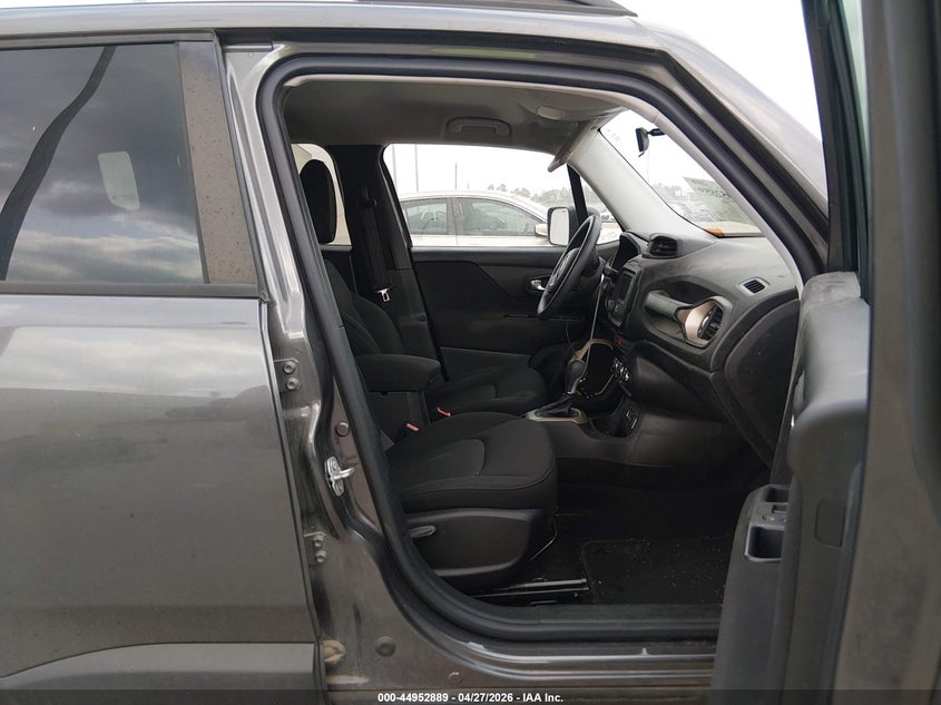 2017 Jeep Renegade VIN ZACCJAAB9HPF71041 IAAI salvage auction — SIDE, Salvage Title, sold $1,775 on 2026-07-16 (photo 5)