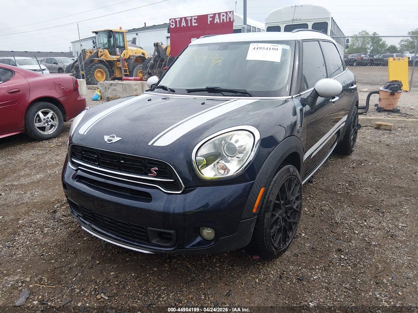 2015 Mini Countryman VIN WMWZC5C5XFWP44792 IAAI salvage auction — REAR END, Clear (Indiana), sold $1,350 on 2026-08-05 (photo 2)
