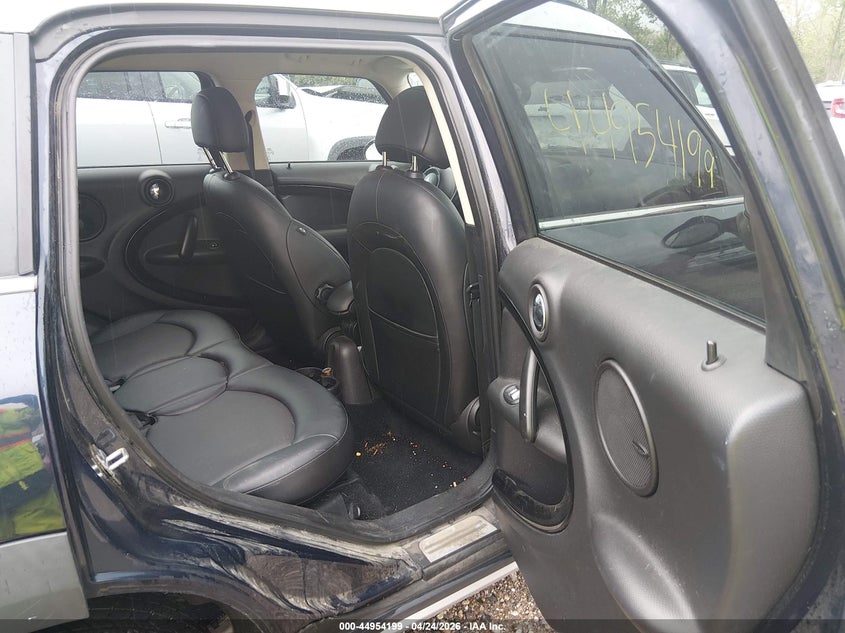 2015 Mini Countryman VIN WMWZC5C5XFWP44792 IAAI salvage auction — REAR END, Clear (Indiana), sold $1,350 on 2026-08-05 (photo 8)