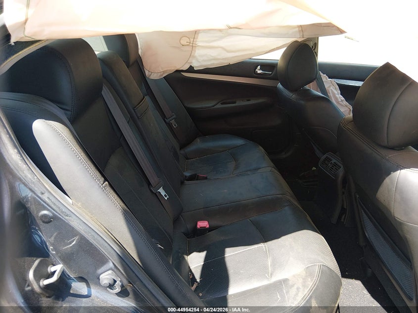 2013 Infiniti G VIN JN1CV6AP1DM303772 IAAI salvage auction — FRONT & REAR, Salvage (North Carolina), sold $300 on 2026-07-06 (photo 8)