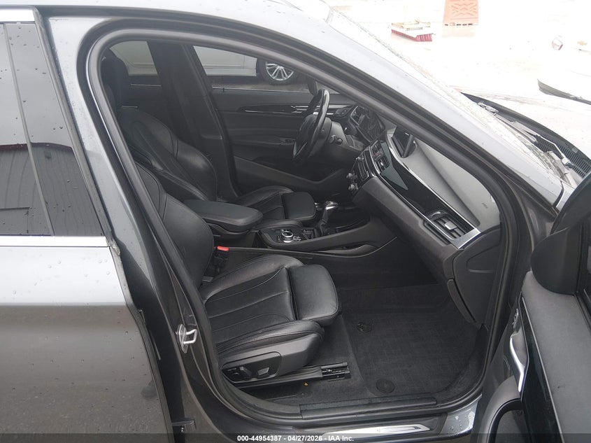 2018 BMW X1 VIN WBXHT3C33J5F90366 IAAI salvage auction — FRONT END, Salvage (Illinois), sold $1,050 on 2026-07-14 (photo 5)