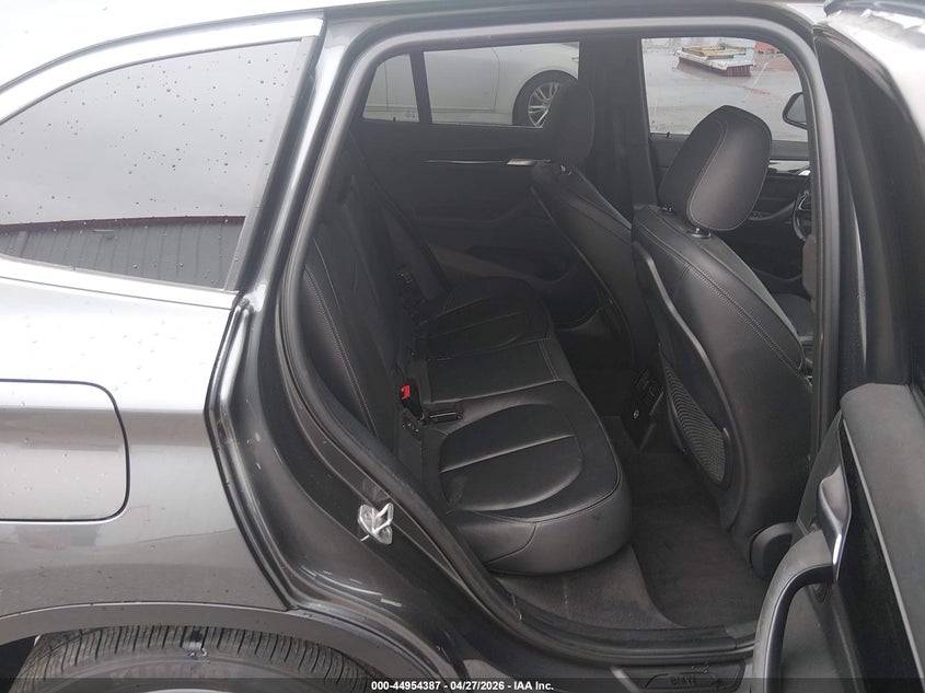 2018 BMW X1 VIN WBXHT3C33J5F90366 IAAI salvage auction — FRONT END, Salvage (Illinois), sold $1,050 on 2026-07-14 (photo 8)