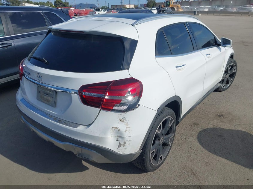 2019 Mercedes-benz Gla-klasse VIN WDCTG4EBXKJ550338 IAAI salvage auction — FRONT END, Salvage Title, sold $975 on 2026-07-29 (photo 4)