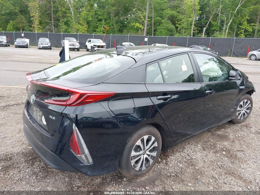 2021 Toyota Prius VIN JTDKAMFP6M3190876 IAAI salvage auction — FRONT END, Salvage Title, sold $3,175 on 2026-07-29 (photo 4)