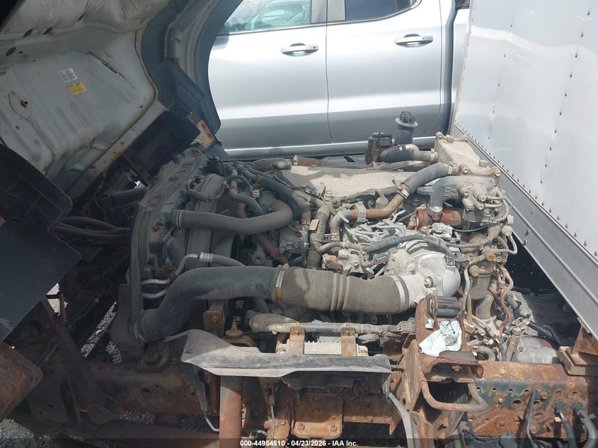2019 Isuzu Npr VIN JALC4W168K7008251 IAAI salvage auction — UNKNOWN, Salvage (Idaho), sold $125 on 2026-07-30 (photo 9)