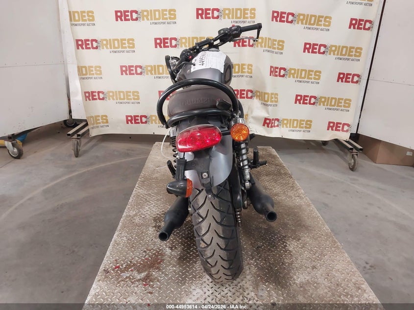 2016 Triumph motorcycle Bonneville VIN SMTD40HL1GT756841 IAAI salvage auction — FRONT END, Salvage (Georgia), sold $975 on 2026-07-07 (photo 6)