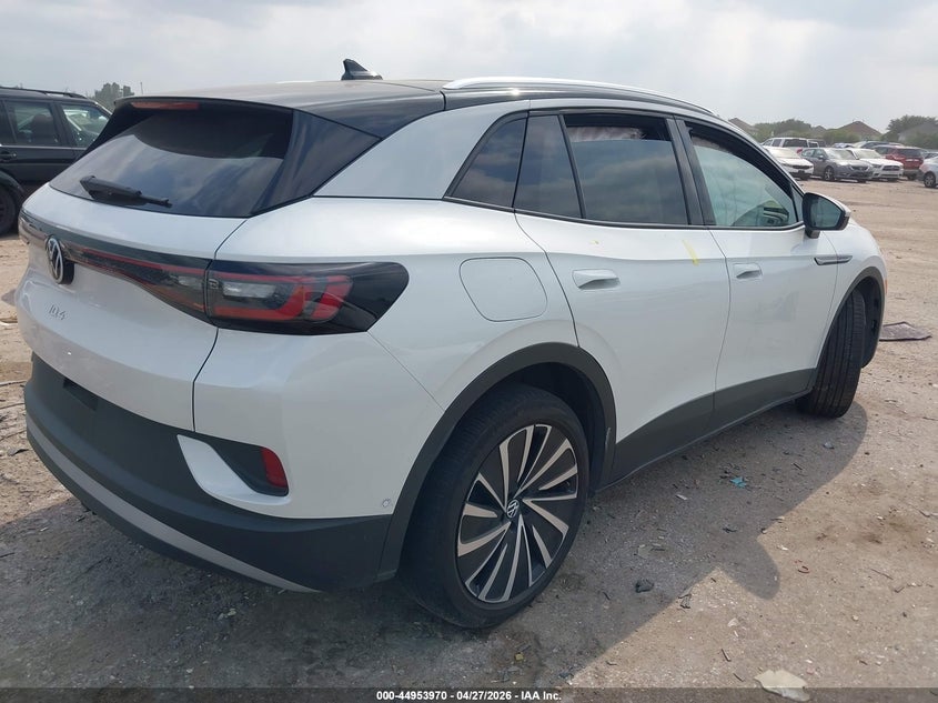 2023 Volkswagen Id.4 VIN 1V2JNPE8XPC047167 IAAI salvage auction — SIDE, Salvage Title, sold $10,000 on 2026-07-10 (photo 4)