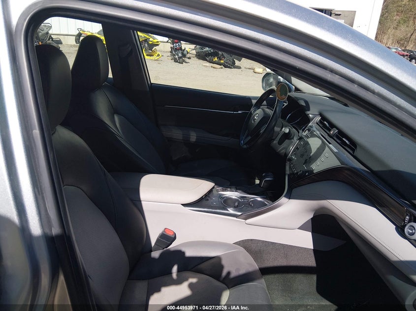 2020 Toyota Camry VIN 4T1F11AK8LU972290 IAAI salvage auction — SIDE, Salvage (Vermont), sold $7,000 on 2026-08-01 (photo 5)