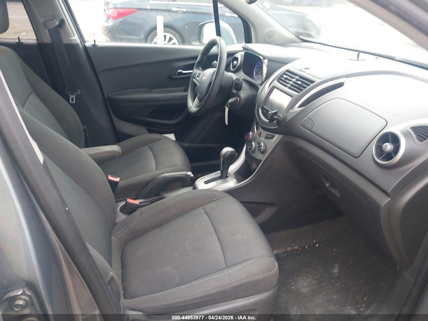 2015 Chevrolet Trax VIN KL7CJRSB2FB160226 IAAI salvage auction — FRONT END, Salvage (Pennsylvania), sold $525 on 2026-07-31 (photo 5)