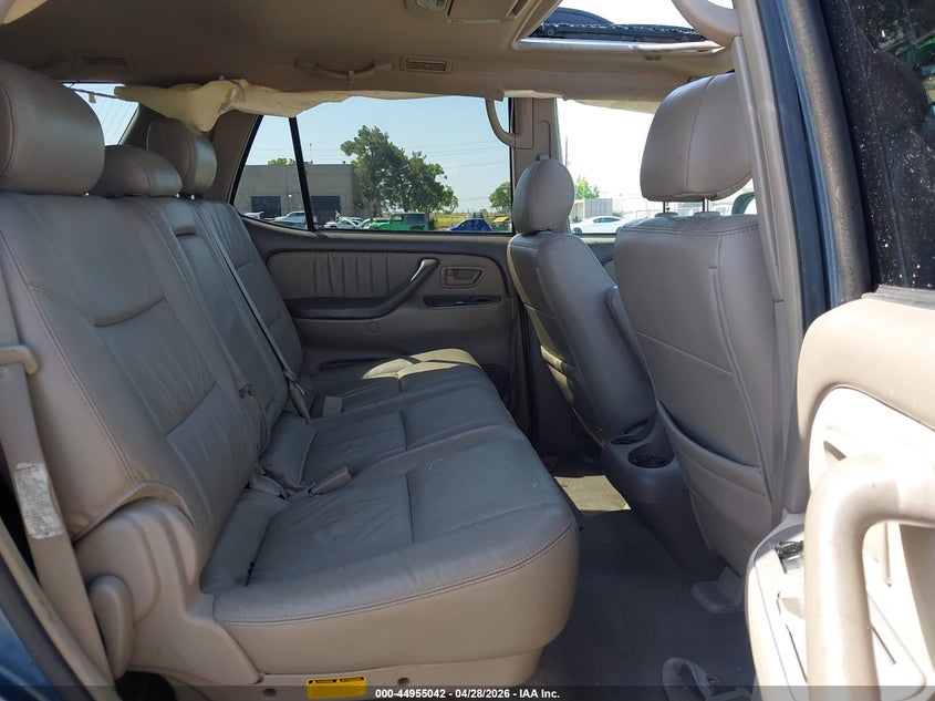 2005 Toyota Sequoia VIN 5TDBT48AX5S252945 IAAI salvage auction — FRONT & REAR, Salvage (California), sold $1,750 on 2026-07-08 (photo 8)