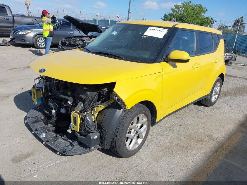 2020 Kia Soul VIN KNDJ23AU7L7122822 IAAI salvage auction — FRONT END, Salvage Title, sold $2,825 on 2026-07-15 (photo 2)
